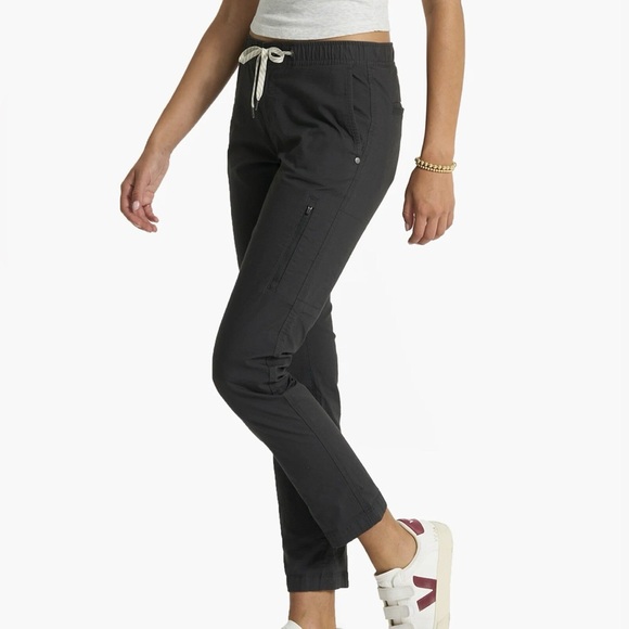 Vuori Ripstop Pants - Picture 2 of 9